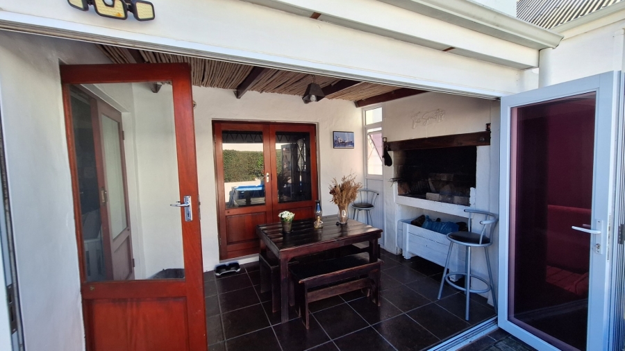 3 Bedroom Property for Sale in Velddrif Western Cape